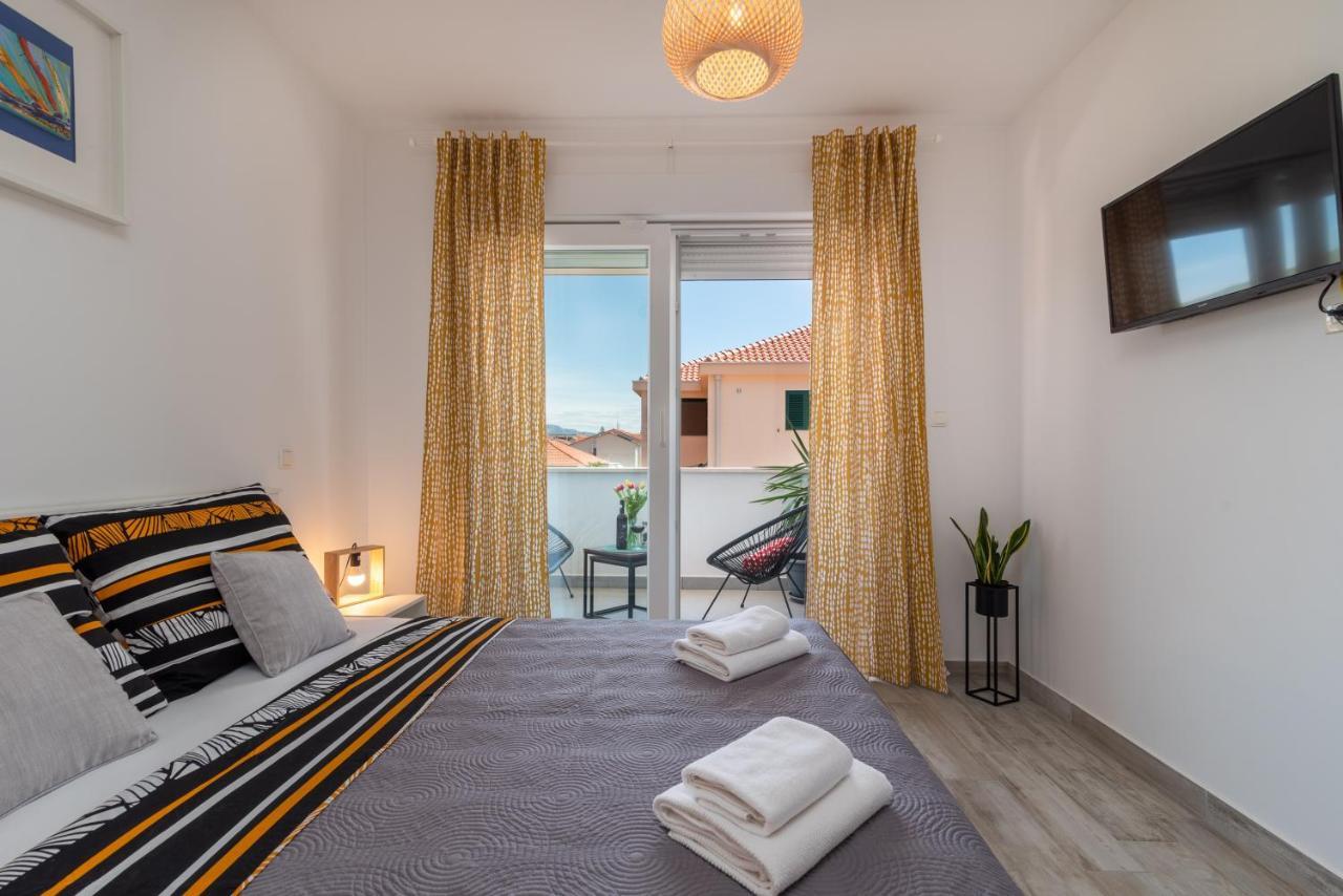 Apartmani Luce Traù Esterno foto