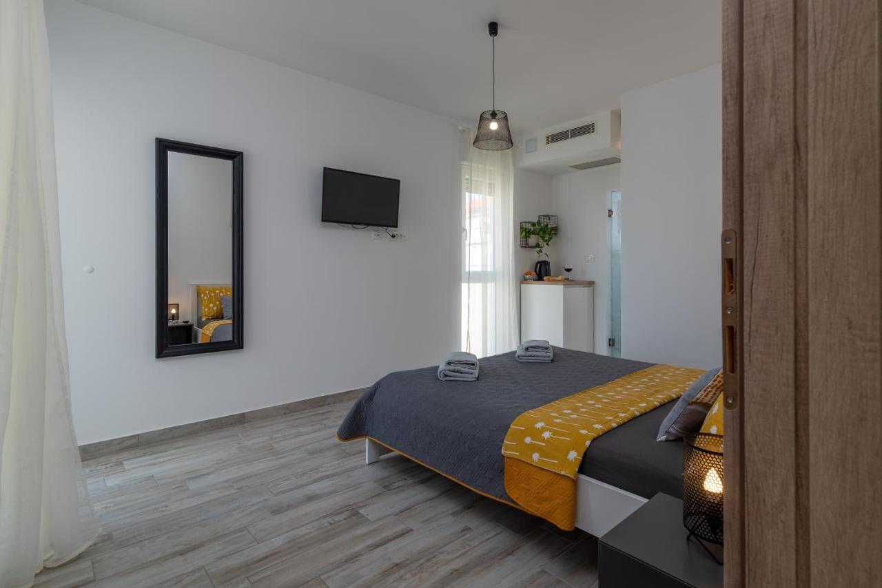 Apartmani Luce Traù Esterno foto