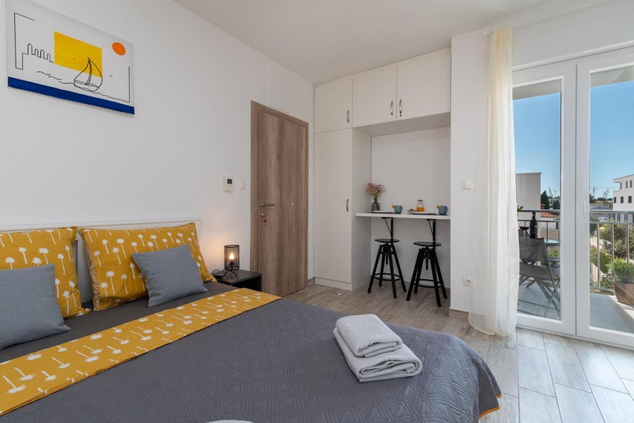 Apartmani Luce Traù Esterno foto